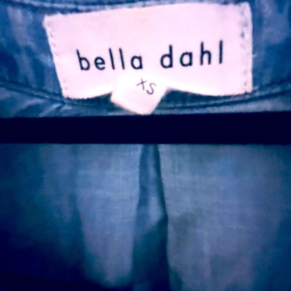 Bella Dahl Denim Button-Up Shirt medium wash LIKE NEW never worn Size XS - Picture 9 of 16